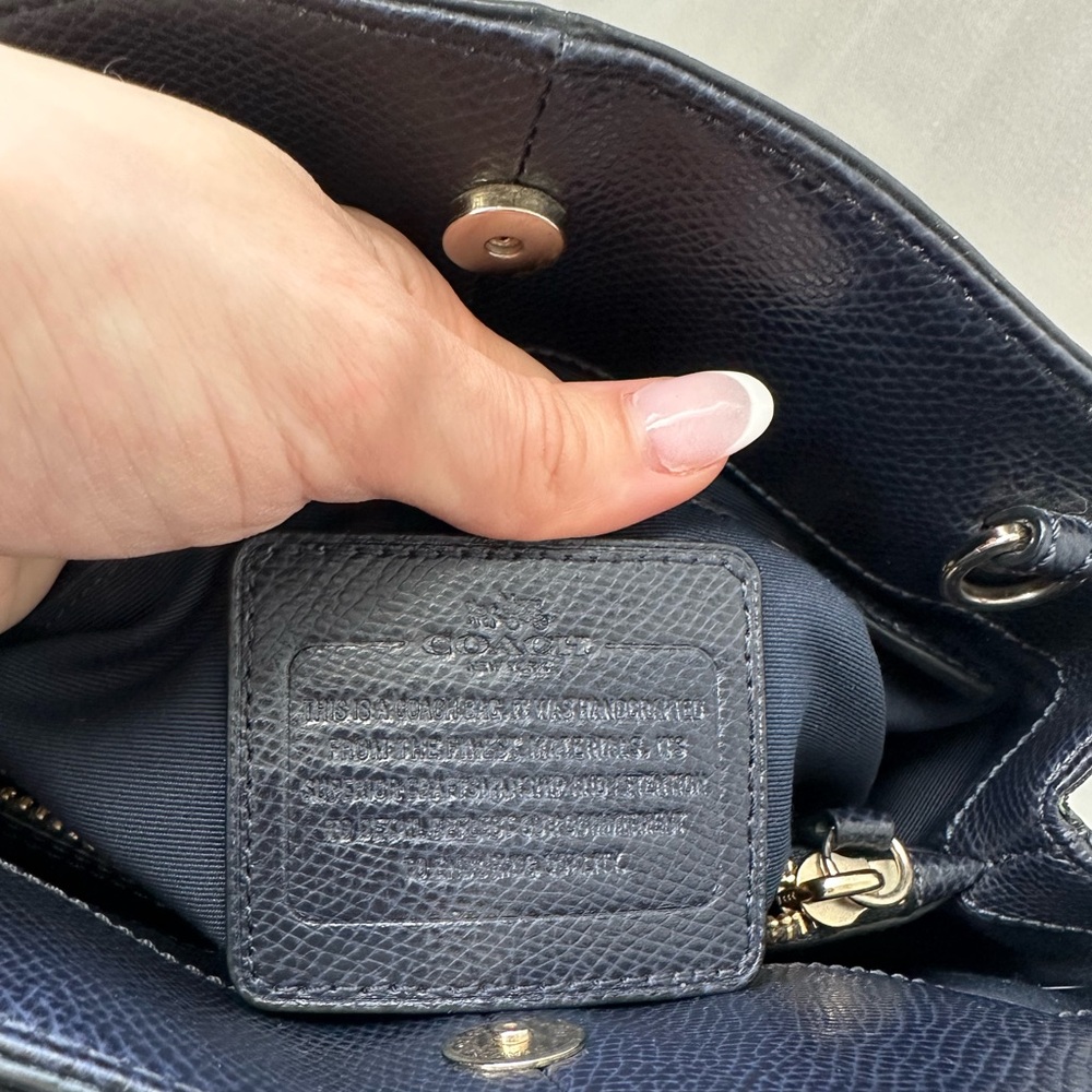 Coach Handbag - Picture 5 of 6